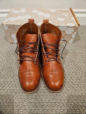 🤎 Helm Muller Teak Men’s Brown Leather Boots – Size 11
